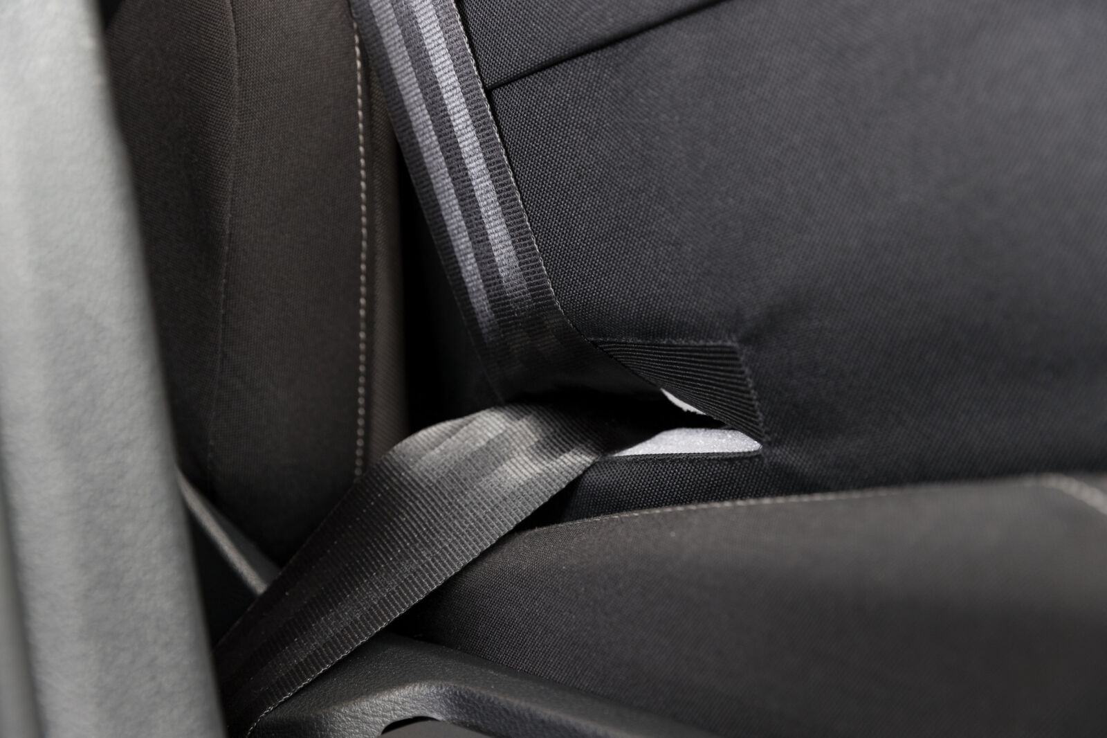 Autositz, 41x39x42cm, schwarz/grau Autositz, 41x39x42cm, schwarz/grau