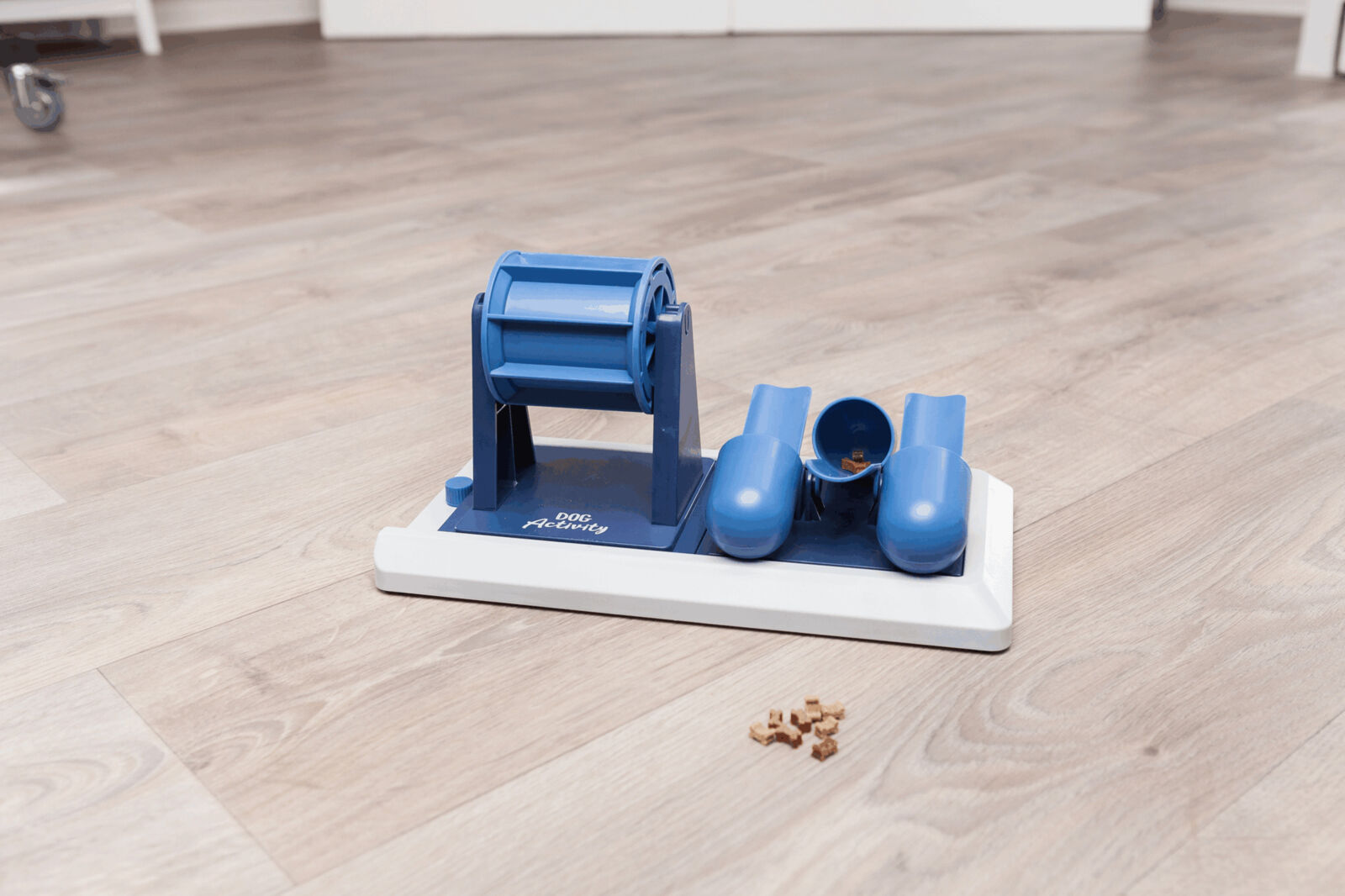 Dog Activity Poker Box Vario 2, 32 × 17 cm Dog Activity Poker Box Vario 2, 32 × 17 cm