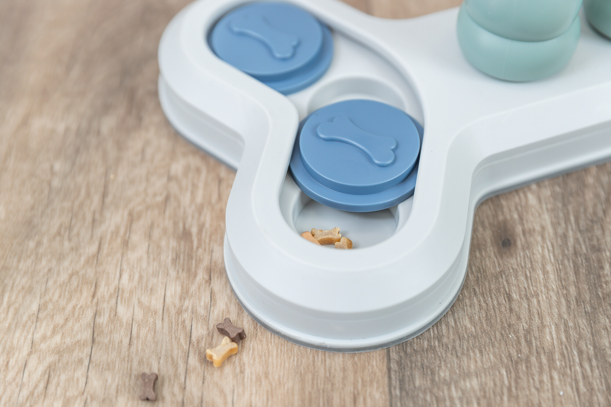 Dog Activity Flip Bone, 32 × 18 cm Dog Activity Flip Bone, 32 × 18 cm