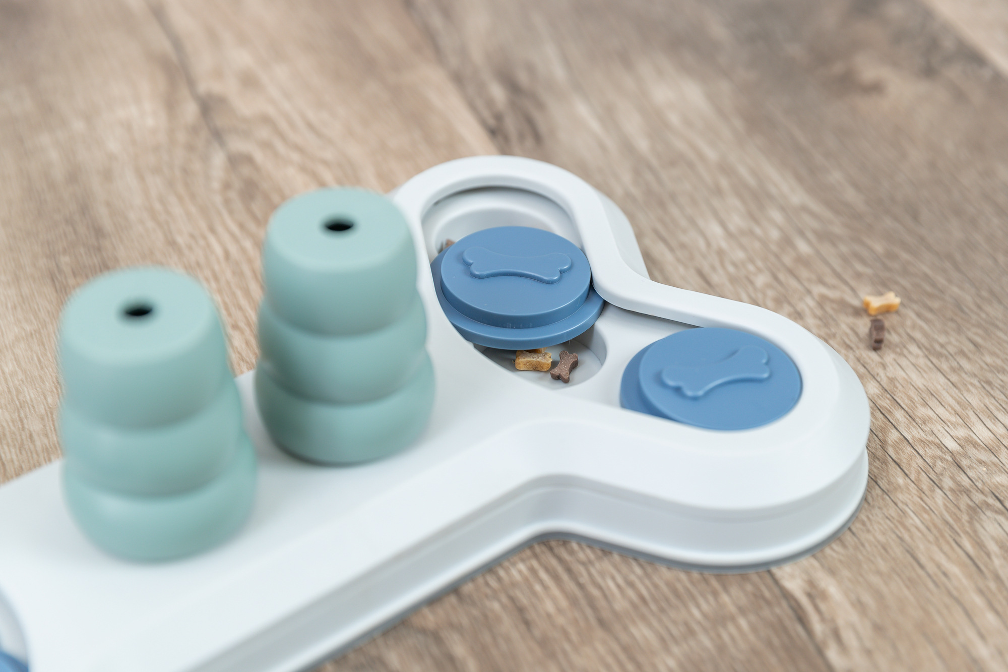 Dog Activity Flip Bone, 32 × 18 cm Dog Activity Flip Bone, 32 × 18 cm