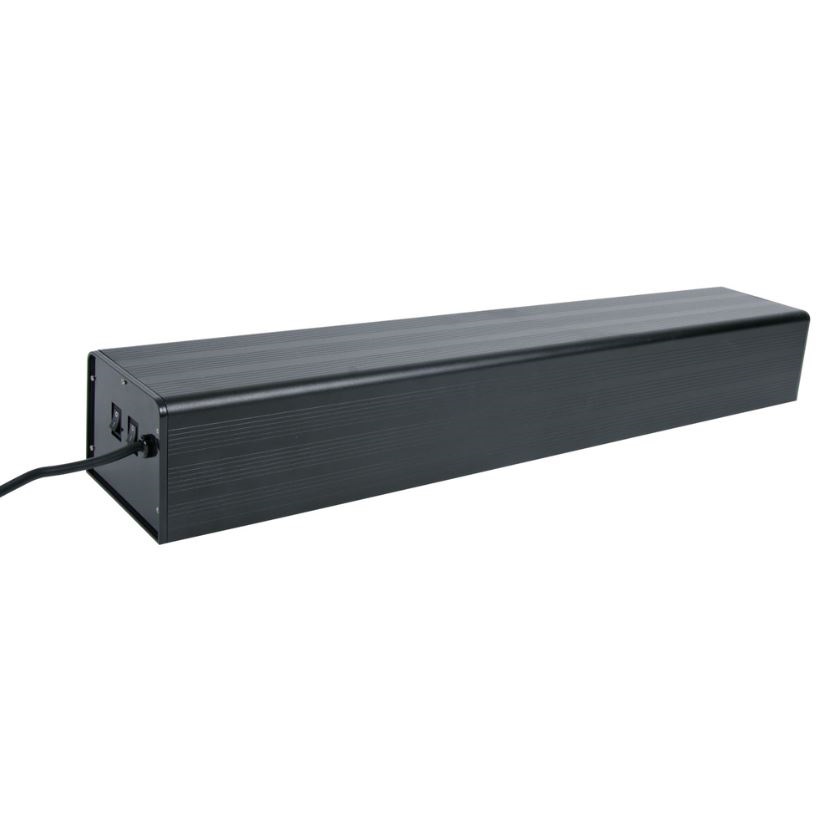 Couvercle en aluminium, p. 3 lampes compactes 50W Couvercle en aluminium, p. 3 lampes compactes 50W